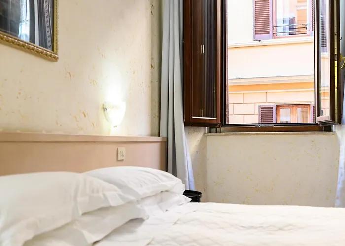Julia Trevi - Spagna 3* Roma