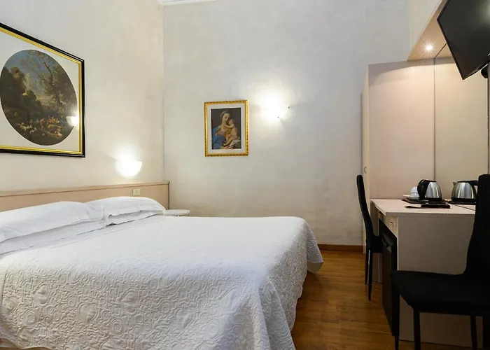 Julia Trevi - Spagna Hotel Roma