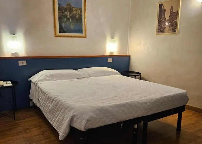Julia Trevi - Spagna 3* Roma