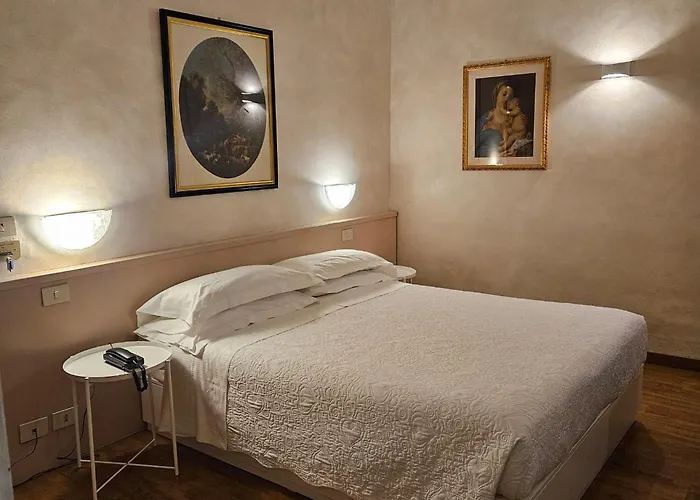 Szálloda Julia Trevi - Spagna 3*