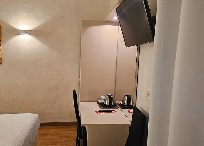 Julia Trevi - Spagna 3* Roma
