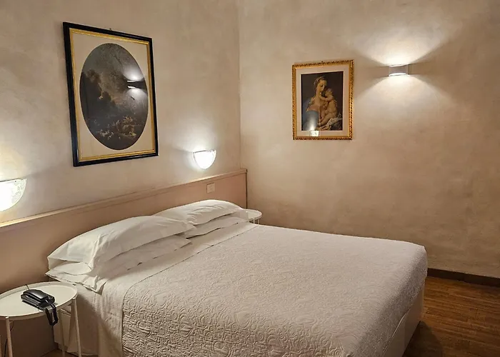 Julia Trevi - Spagna Szálloda 3*
