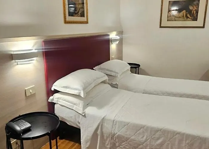 Otel Julia Trevi - Spagna